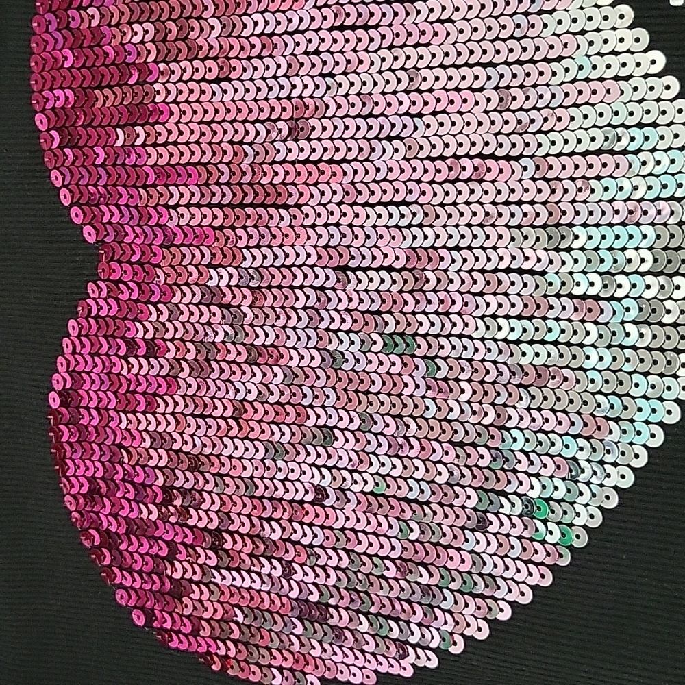 ❤️ Pink tank for Valentines! - Picture 2 of 6
